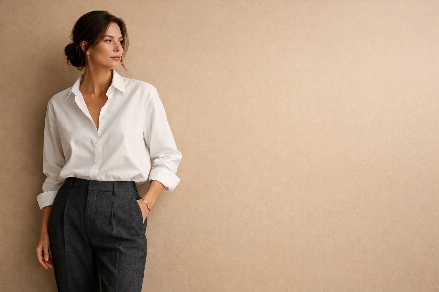 Minimalist Moda Nedir? Günlük Kombinlerde Minimal Stil Nasıl Uygulanır?